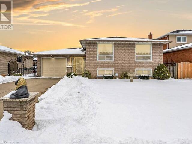 43 SEATON PLACE Drive Hamilton Ontario, L8E 3E4 - 3 Bedrooms Home For Sale