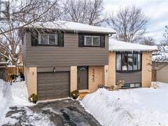 3233 LANSDOWN Drive Burlington Ontario, L7M 1K1