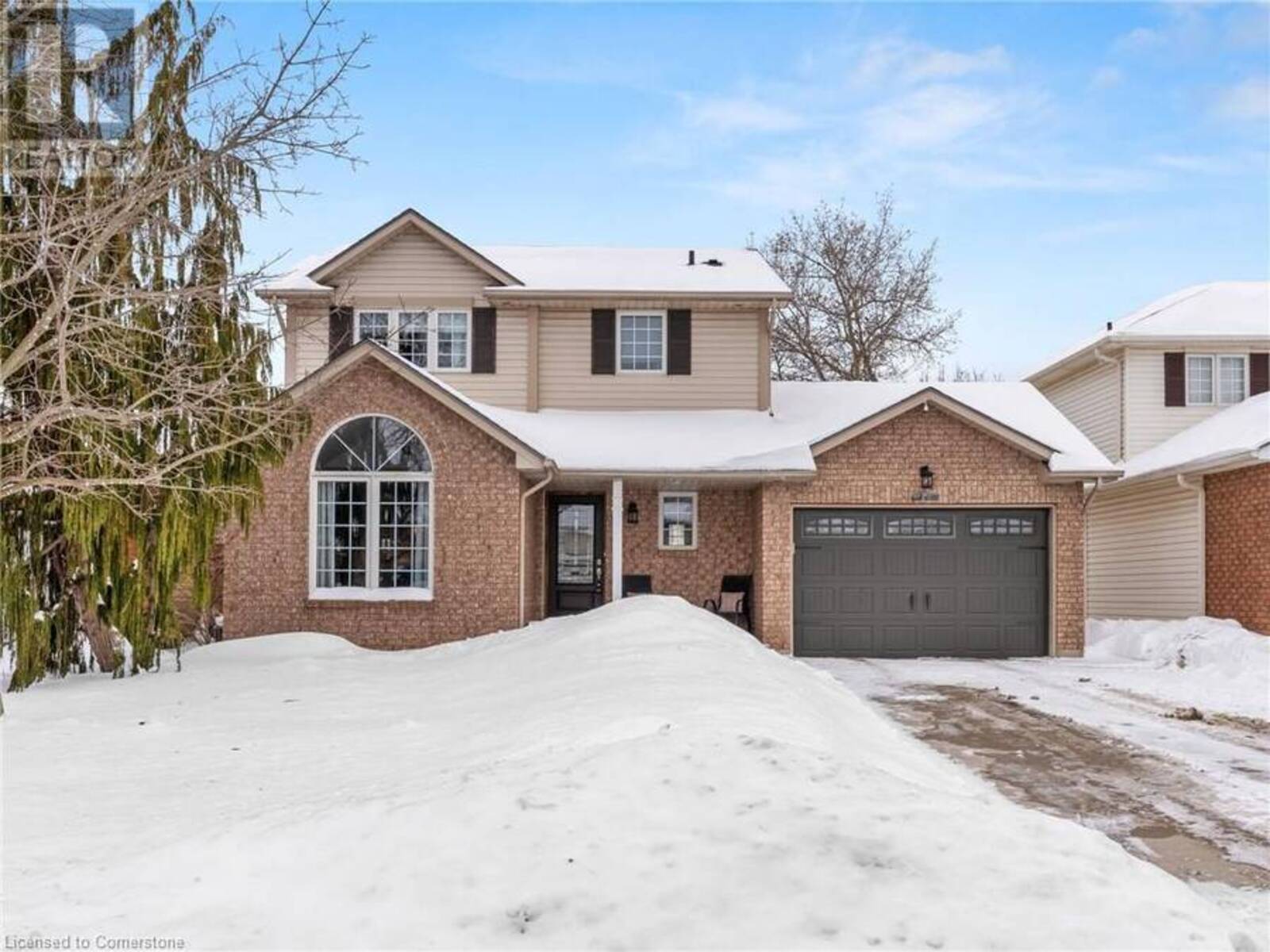 25 LINDSAY Drive, Caledonia, Ontario N3W 2M3