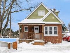 215 WALTER Avenue S Hamilton Ontario, L8K 3L3