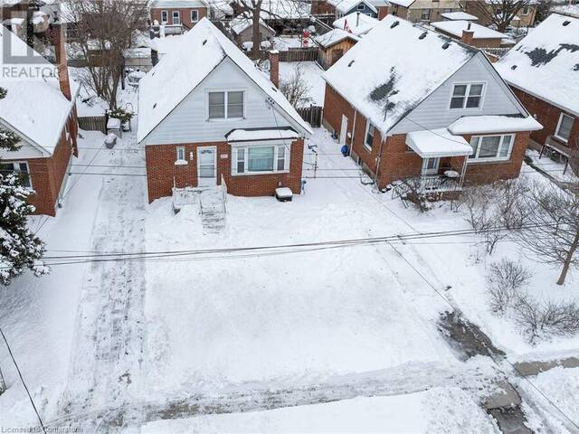 220 HOLMESDALE Avenue Hamilton Ontario, L8K 3M7 - 3 Bedrooms Home For Sale