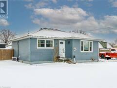 62 KNOLL Street Port Colborne Ontario, L3K 5A6