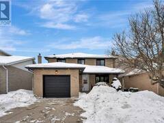 449 ACADIA Drive Hamilton Ontario, L8W 3A2