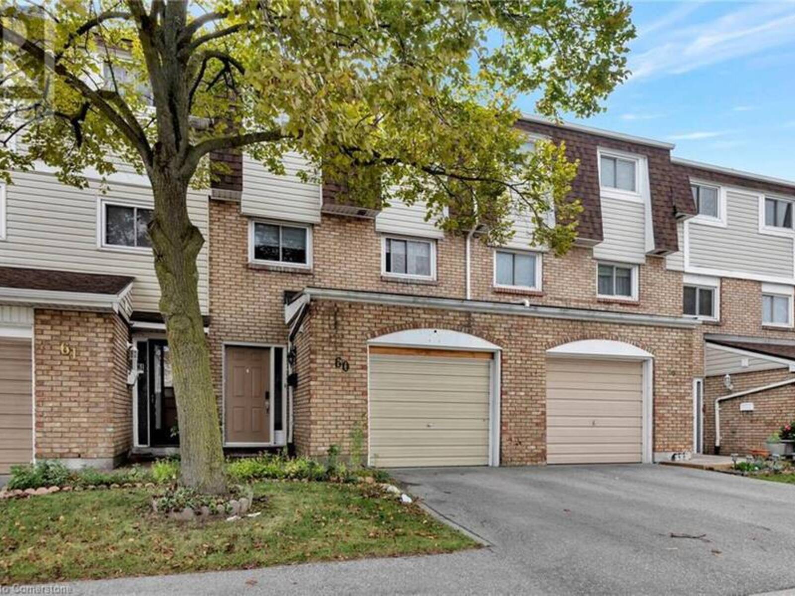 11 HARRISFORD Street Unit# 60, Hamilton, Ontario L8K 6L7