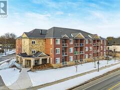 95 WILSON Street Unit# 308 Ancaster Ontario, L8L 5C4