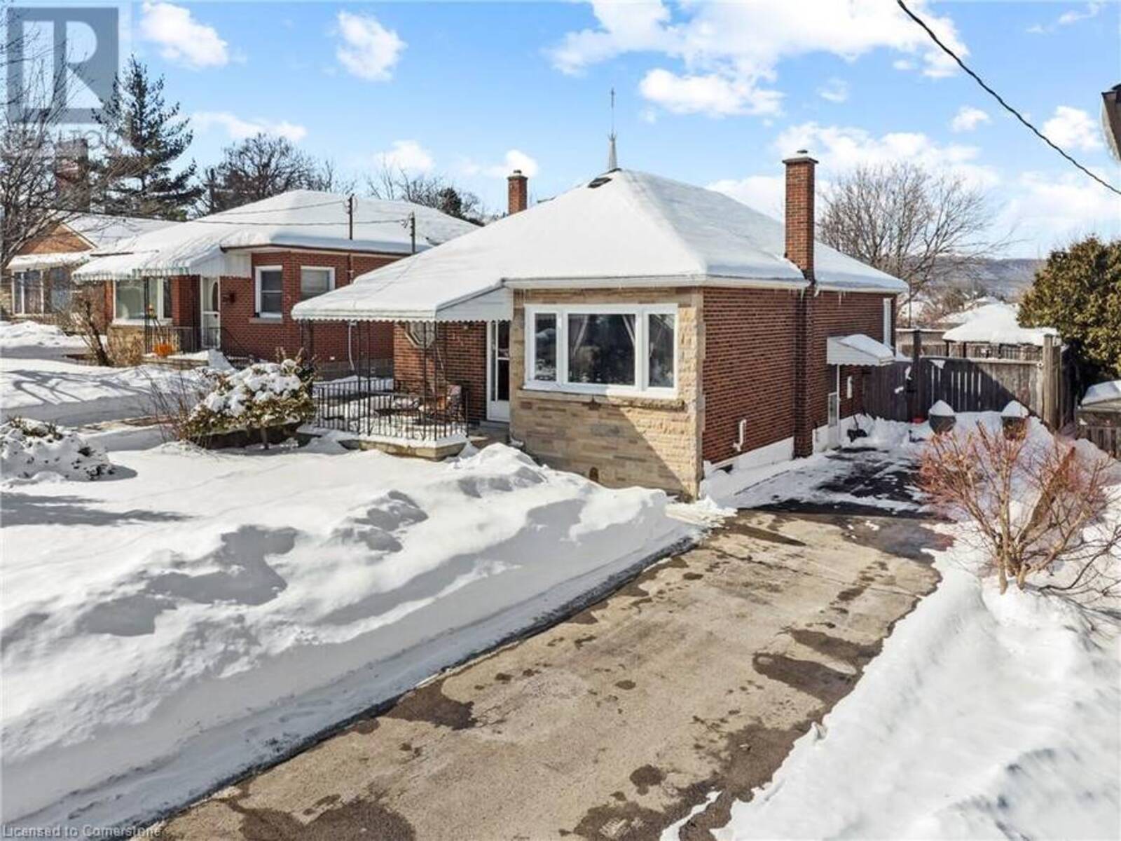 234 AUBURN Avenue, Hamilton, Ontario L8K 3B6