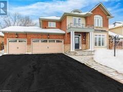 30 SIDARE Court Grimsby Ontario, L3M 4E8