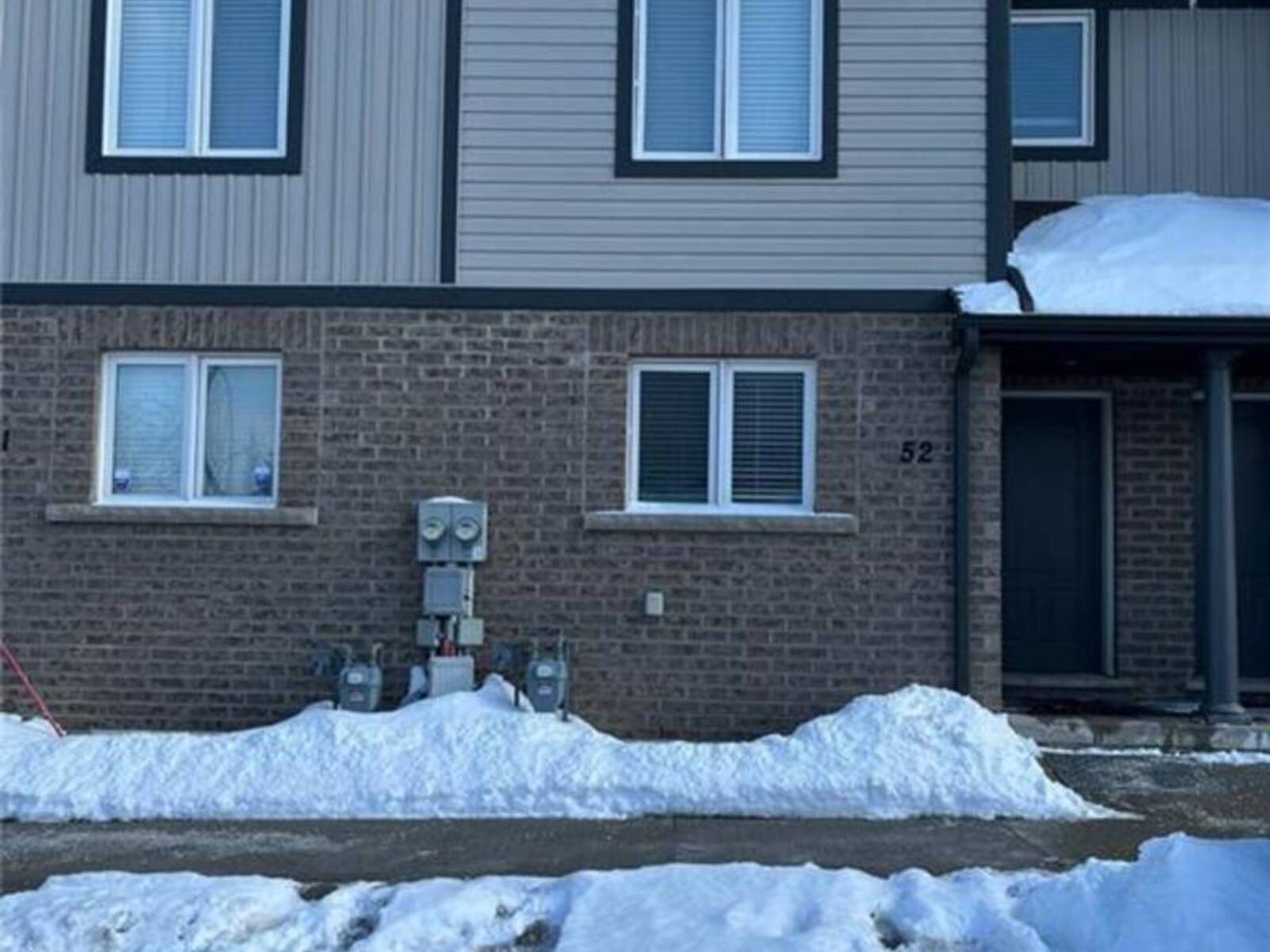 7768 ASCOT Circle Unit# 52, Niagara Falls, Ontario L2H 3P9