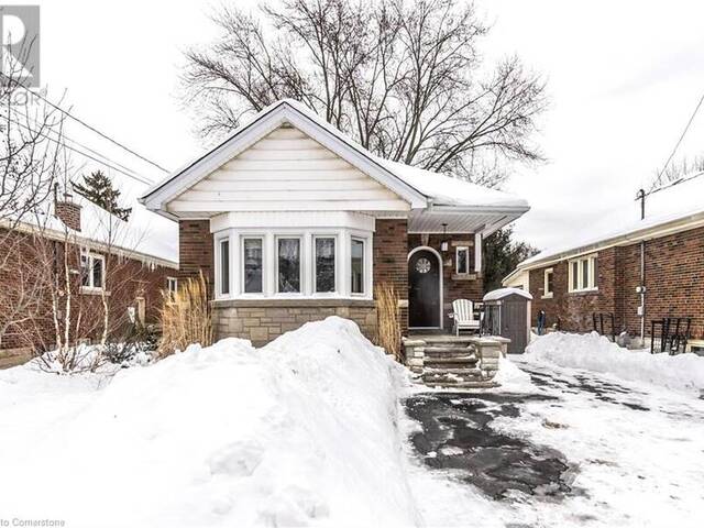 46 KENMORE Road Hamilton Ontario, L8S 3T7 - 5 Bedrooms Home For Sale