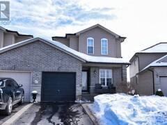 73 THAMES Way Hamilton Ontario, L0R 1W0