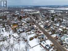 4220 MOUNTAIN Street | Beamsville Ontario | Slide Image Eight