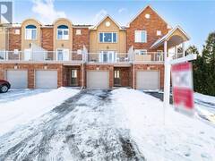 1253 SILVAN FOREST Drive Unit# 2 Burlington Ontario, L7M 0B7