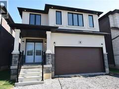 8 DUNLOP Road Hamilton Ontario, L9B 1J6