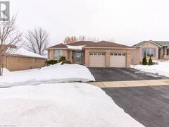 22 MANSFIELD Drive Brant Ontario, N0E 1N0