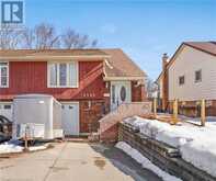 8286 MUNDARE Crescent | Niagara Falls Ontario | Slide Image One