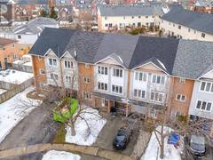 2312 STRAWFIELD Court Oakville Ontario, L6H 6C2