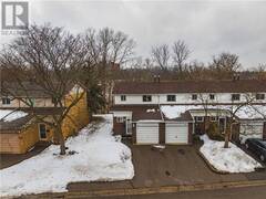 100 QUIGLEY Road Unit# 41 Hamilton Ontario, L8K 6J1