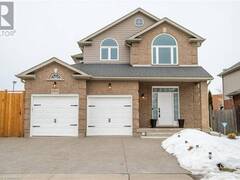 8383 HEIKOOP Crescent Niagara Falls Ontario, L2H 3J7