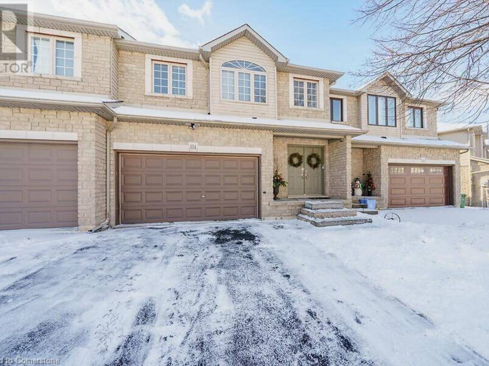 104 FOXBOROUGH Drive, Ancaster, Ontario L9G 4Z1