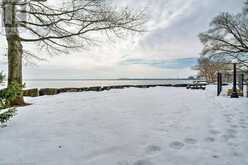 2210 LAKESHORE Road Unit# 704 | Burlington Ontario | Slide Image Twenty-one