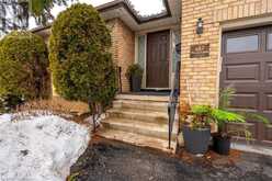 687 PENNY Lane | Burlington Ontario | Slide Image Two