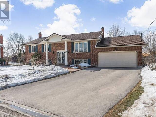 32 KILLINS Street Smithville Ontario, L0R 2A0 - 4 Bedrooms Home For Sale