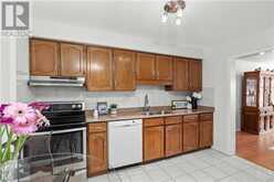 3050 PINEMEADOW Drive Unit# 40 | Burlington Ontario | Slide Image Four