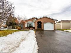 109 LARCHWOOD Circle Welland Ontario, L3C 6T1