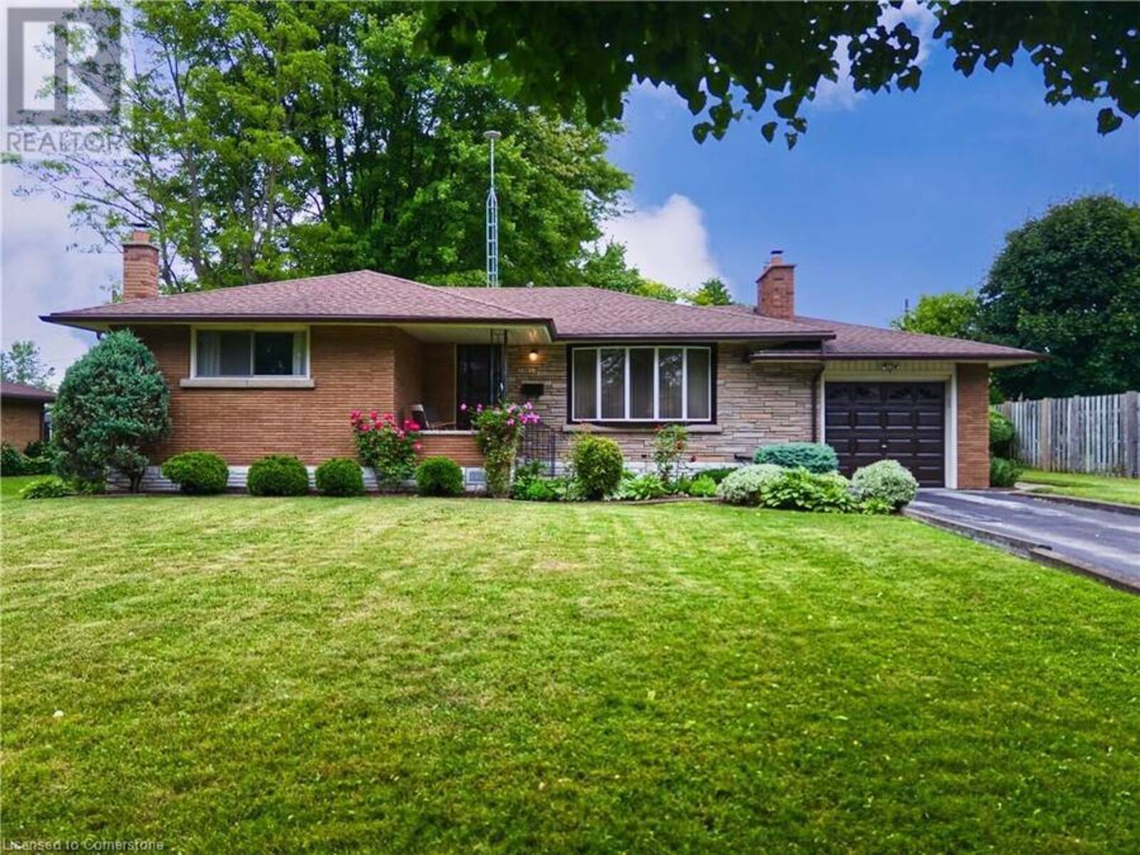 41 CLAREMOUNT Circle, Welland, Ontario L3C 2P4