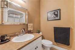 4291 MONTROSE Road Unit# 2 | Niagara Falls Ontario | Slide Image Thirteen