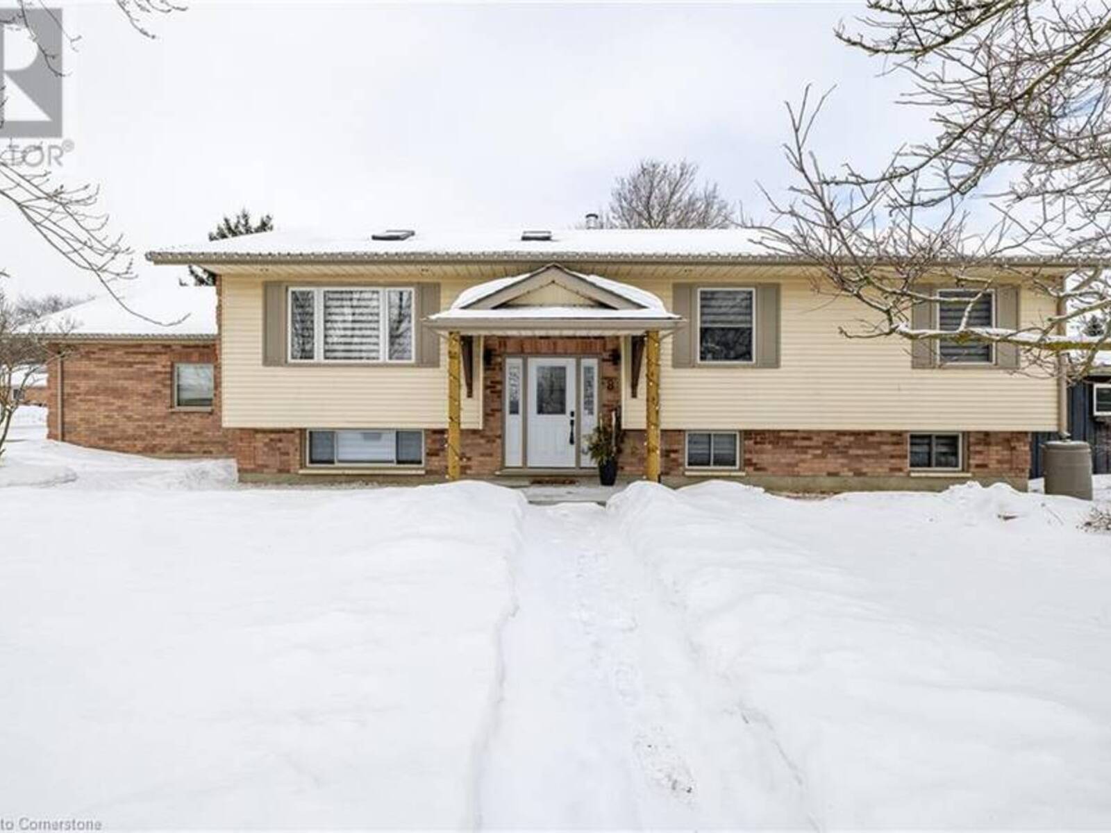 8 WILSON Crescent, Elora, Ontario N0B 1S0