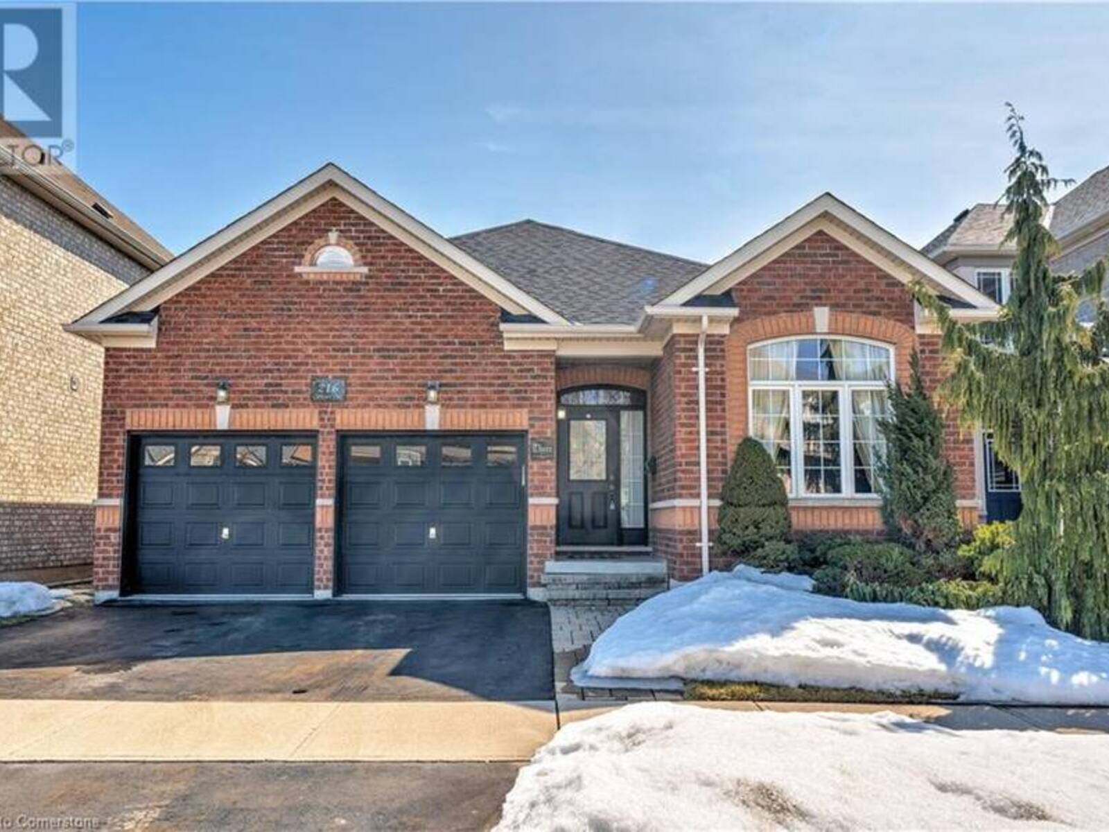 216 CATHCART Crescent, Milton, Ontario L9T 7P2