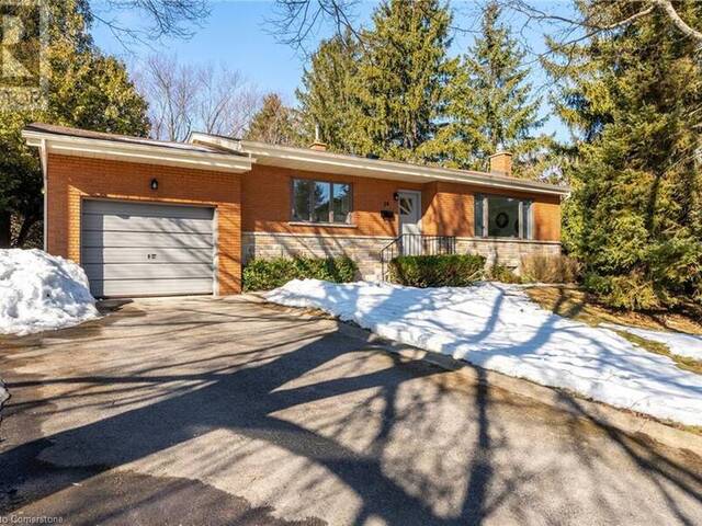 28 MOUNTAINVIEW Road Hamilton Ontario, L9H 5B9 - 3 Bedrooms Home For Sale