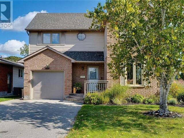 2154 SALMA Crescent Burlington Ontario, L7M 3S7 - 3 Bedrooms Home For Sale