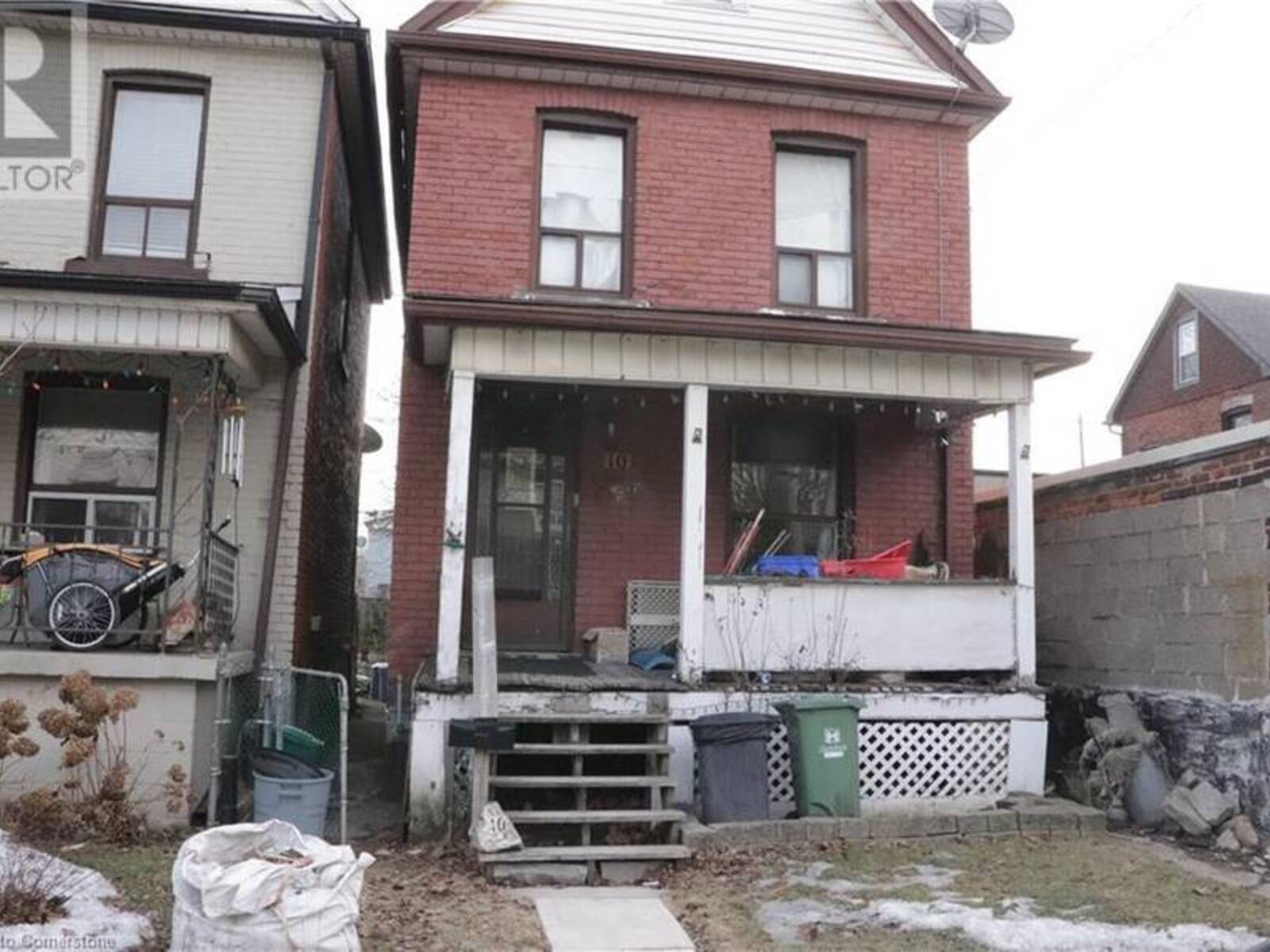 10 GORDON Street, Hamilton, Ontario L8L 3H2