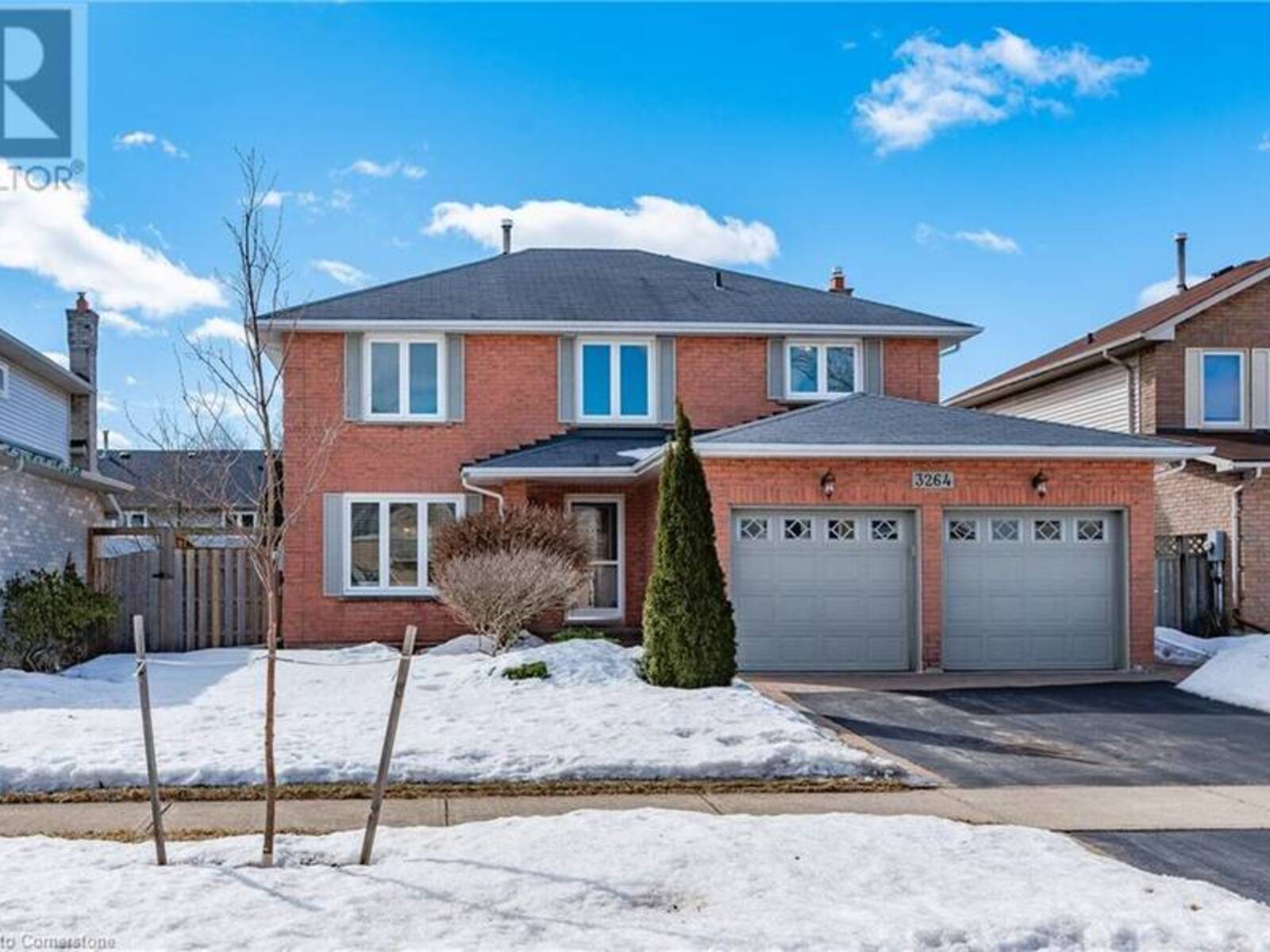 3264 MEAD Crescent, Burlington, Ontario L7M 3M1