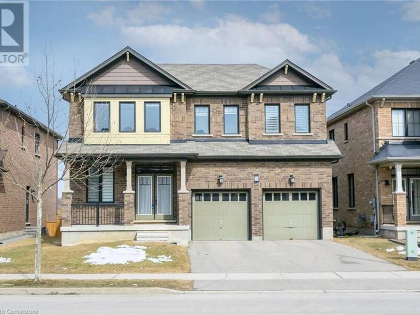 300 CRAFTER CRESCENT Crescent, Hamilton, Ontario L8J 0J2