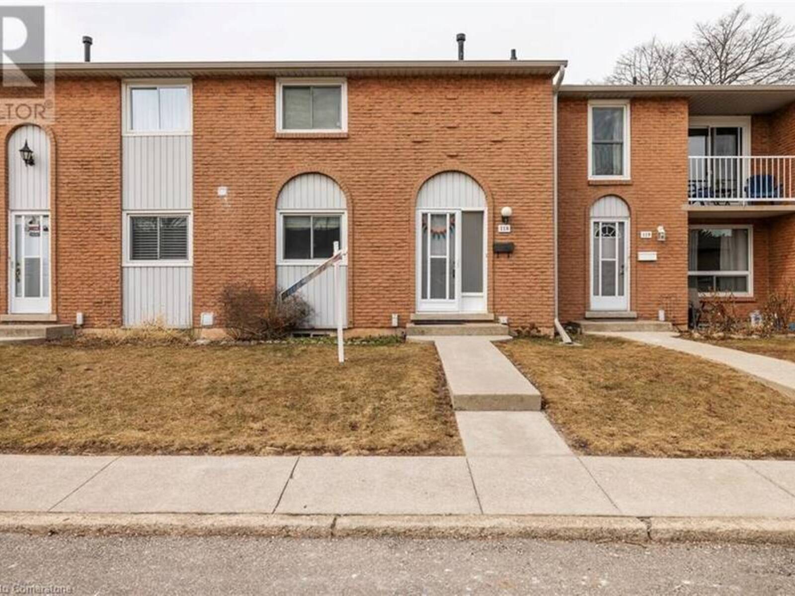 151 GATESHEAD Crescent Unit# 118, Hamilton, Ontario L8G 3W1