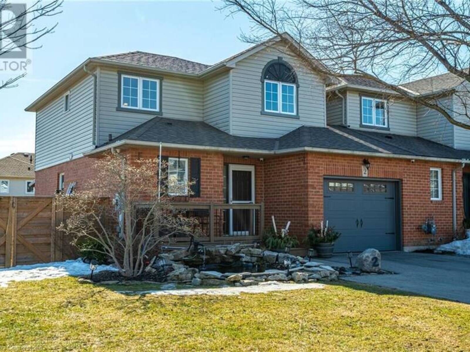 2 BRONTE Court, Hamilton, Ontario L9H 7N2