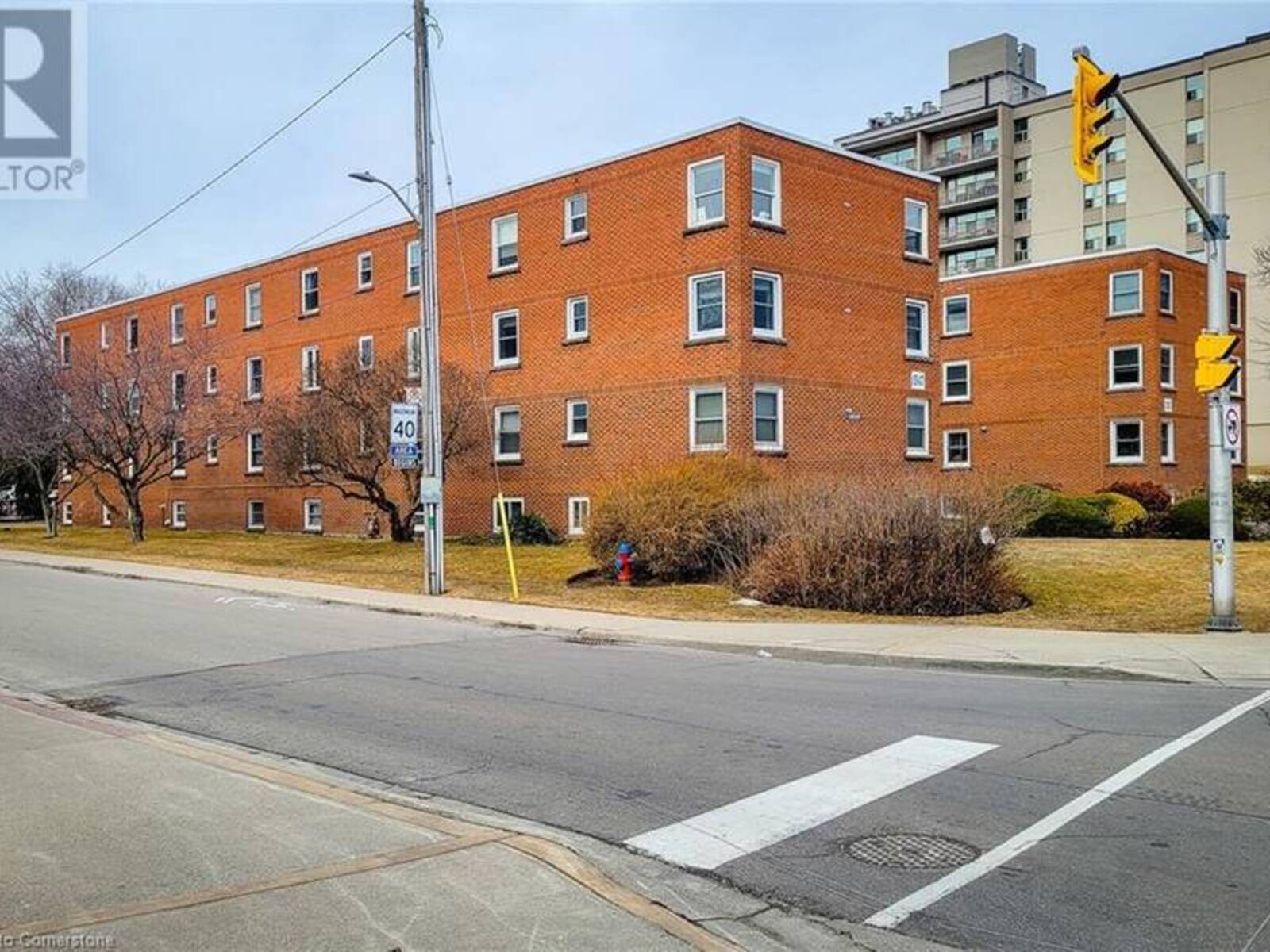 1347 LAKESHORE Road Unit# 37, Burlington, Ontario L7S 1B1