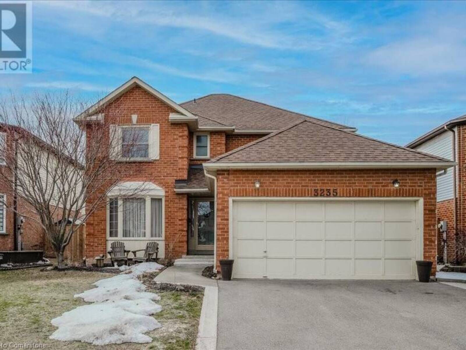 3235 WENTWORTH Street, Burlington, Ontario L7M 2N1