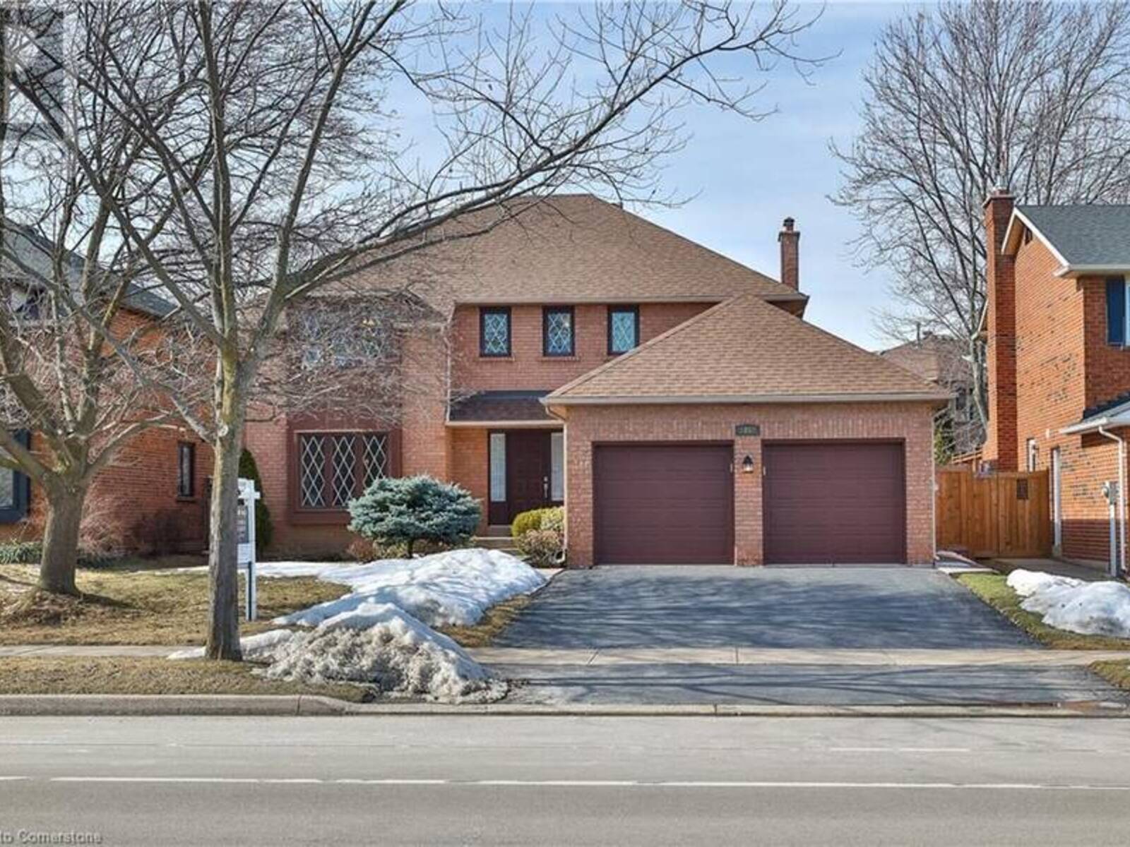 1852 PILGRIMS Way, Oakville, Ontario L6M 1X1