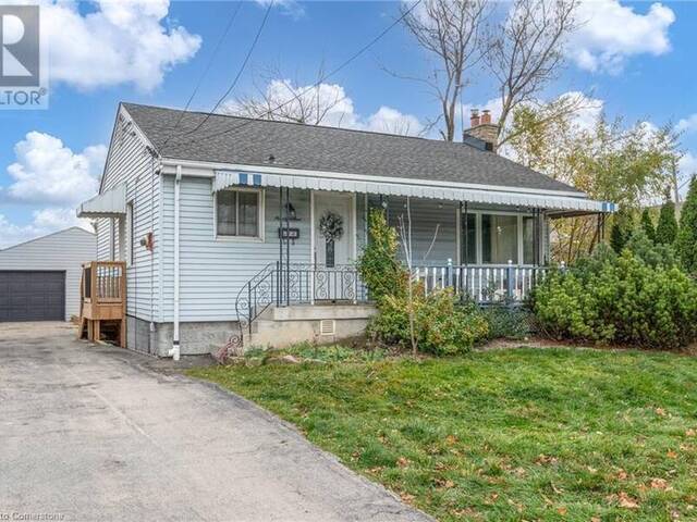 99 EAST 36TH Street Hamilton Ontario, L8V 3Z2 - 3 Bedrooms Home For Sale