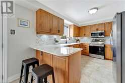 2060 HUNTERS WOOD Drive | Burlington Ontario | Slide Image Nine