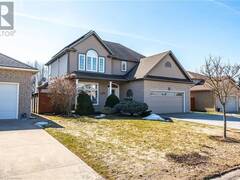 8416 GREENFIELD Crescent Niagara Falls Ontario, L2H 3J8