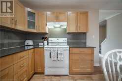 4215 MEADOWVALE Drive Unit# 2 | Niagara Falls Ontario | Slide Image Eleven