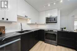 5280 LAKESHORE Road Unit# 902 | Burlington Ontario | Slide Image Nine