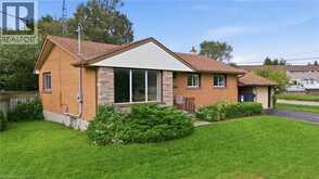 5750 HODGSON Avenue | Niagara Falls Ontario | Slide Image Three