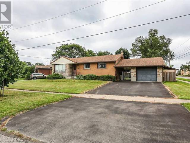 5750 HODGSON Avenue Niagara Falls Ontario, L2H 1H5 - 4 Bedrooms Home For Sale