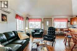 14 BASS Lane | Port Rowan Ontario | Slide Image Ten